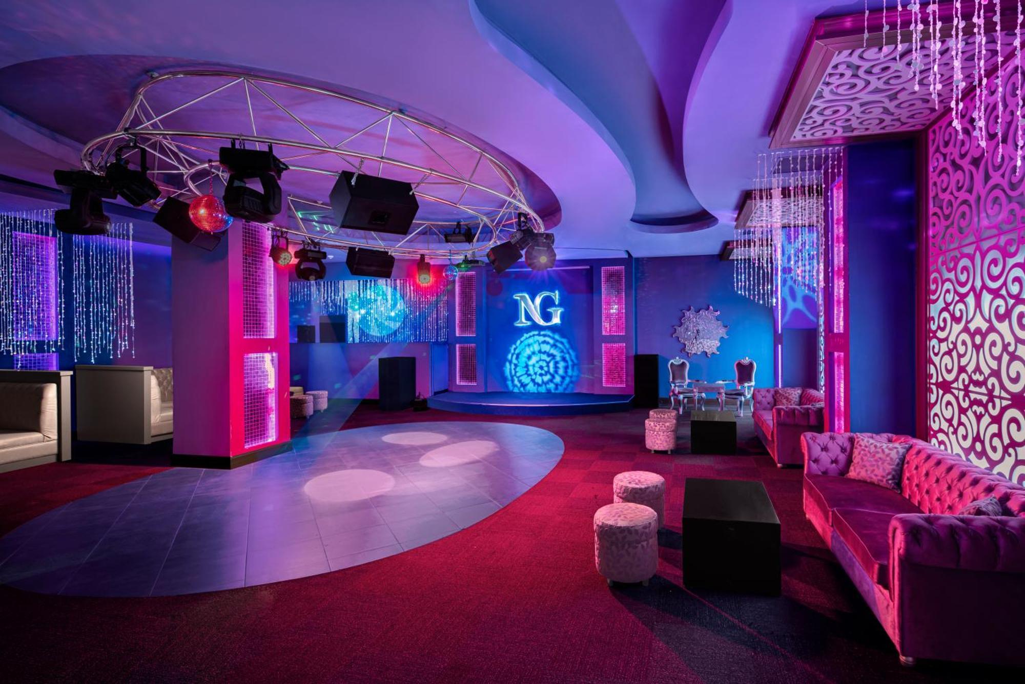 Ng Afyon Wellness & Convention Hotel Афион Екстериор снимка