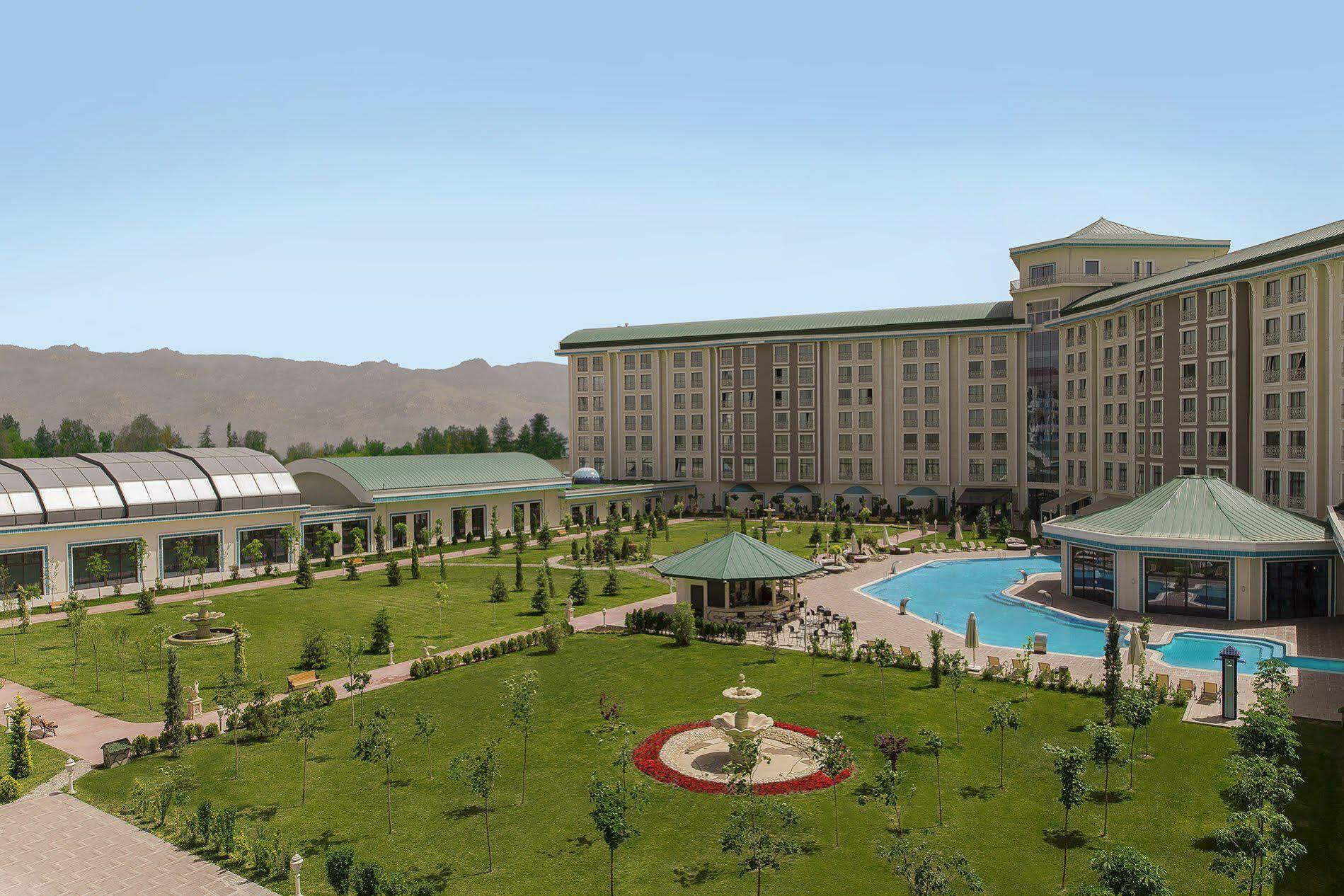 Ng Afyon Wellness & Convention Hotel Афион Екстериор снимка