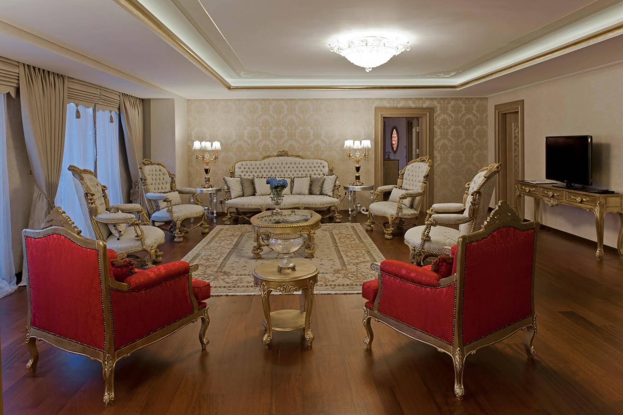 Ng Afyon Wellness & Convention Hotel Афион Екстериор снимка