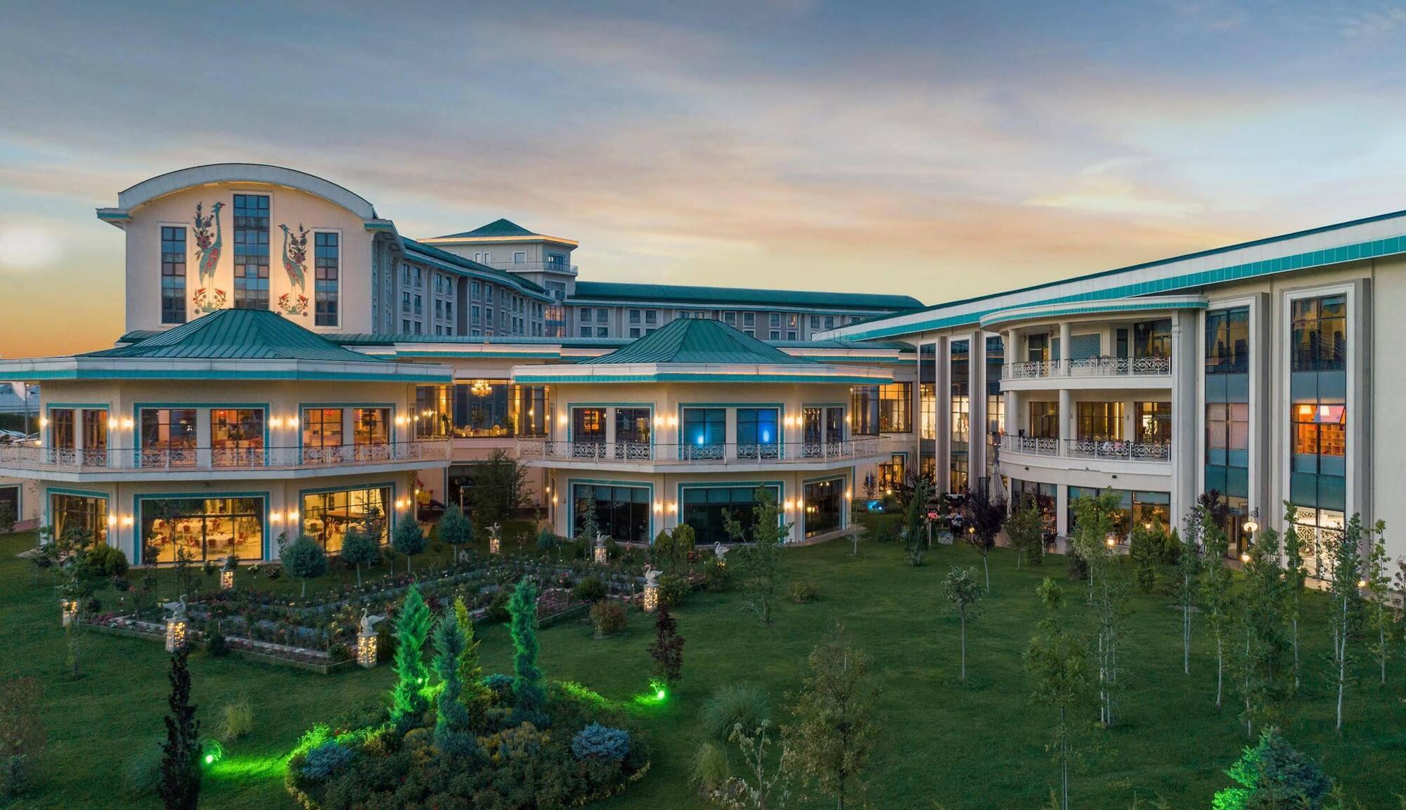 Ng Afyon Wellness & Convention Hotel Афион Екстериор снимка